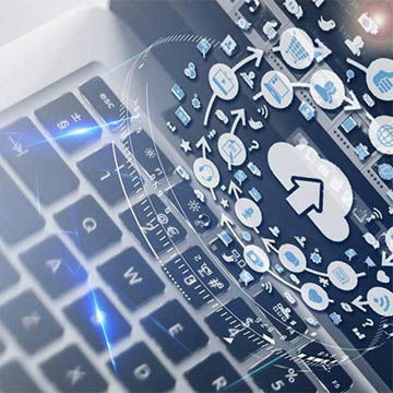 云開發時代下，計算機軟硬件開發的融合之路——以安徽新華電腦專修學院為例